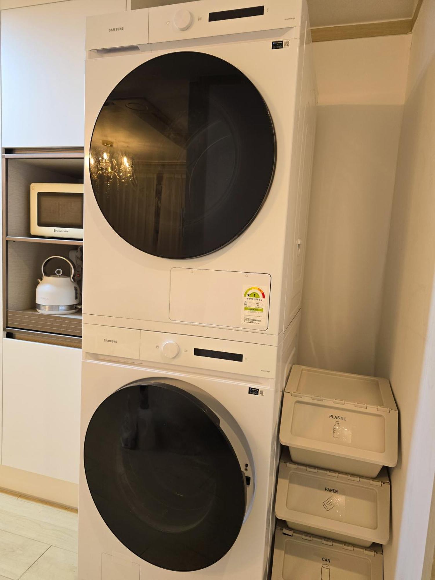 4bed,chillingstay Jongro Ddm, Ddp,dongmyo Station, 2min, Convenient Transportation To Sinseol-dong Station Apartment Seoul